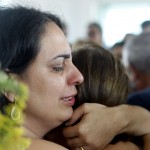 Déda comparece ao sepultamento de dona Dalva