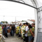 Déda comparece ao sepultamento da mãe do prefeito de Tobias Barreto -