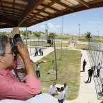Governador visita obras na Barra dos Coqueiros e Atalaia Nova  -