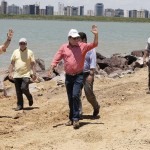 Governador visita obras na Barra dos Coqueiros e Atalaia Nova  -