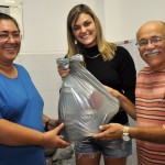Maysa Reis participa de distribuição de alimentos arrecadados no PréCaju - A coordenadora do Cemar do Siqueira Campos