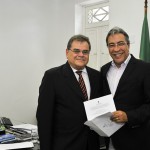 Déda recebe convite para posse de Carlos Sobral na presidência do TCE  -