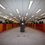 Déda participa da solenidade de posse do desembargador federal Paulo Guedes -