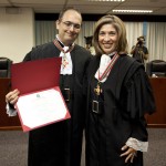Déda participa da solenidade de posse do desembargador federal Paulo Guedes -