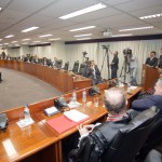 Déda participa da solenidade de posse do desembargador federal Paulo Guedes -