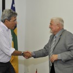 Déda recebe empresário que analisa instalação de uma filial em Sergipe -