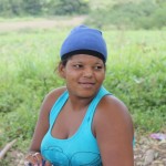 Agricultores serão beneficiados por rede de distribuição domiciliar de água da Cohidro  - A agricultora Ana Karla Bezerra da Silva