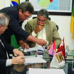 Marcelo Déda recebe grupo que produzirá energia eólica em Sergipe - Fotos: Marco Vieira/ASN
