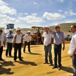 Déda visita instalações da PM e obras da Escola Técnica em Carmópolis  -