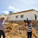 Déda visita instalações da PM e obras da Escola Técnica em Carmópolis  -