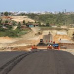 Déda visita obras da nova rodovia que liga BR235 à avenida Santa Gleide  -