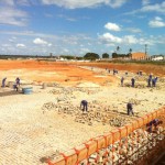 Reitor da UFS constata bom andamento das obras no Campus da Saúde