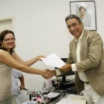 Secretária adjunta de Políticas para Mulheres entrega cargo a Déda  - O governador Marcelo Déda e a exsecretária adjunta da Secretaria Especial de Políticas para as Mulheres