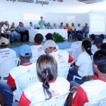 Pronese faz entrega de escrituras para agricultores em Itabi -