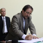 Assinaturas de projetos marcam abertura da Semana da Água - O secretário do Meio Ambiente e dos Recursos Hídricos
