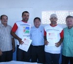 Pronese faz entrega de escrituras para agricultores em Itabi -