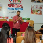 Seides orienta profissionais da assistência sobre reordenamento de abrigos - Fotos: Edinah Mary/Inclusão
