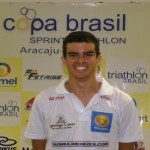 Governo de Sergipe apóia a Copa Brasil Sprint de Triathlon que acontece na Orla de Atalaia   - Sergipe concorre com 13 atletas e o maior destaque   sergipano na sua categoria é Rômulo Mendonça