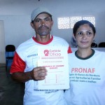 Pronese faz entrega de escrituras para agricultores em Itabi -
