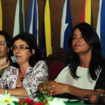 Conselhos de Assistência se reúnem visando qualificar políticas sociais - A presidente do CEAS