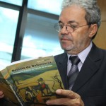 Defensores públicos visitam o TCE e entregam primeira edição da revista da instituição - Fotos: Ascom/DPE