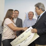 Marcelo Déda premia sorteados do Nota da Gente -