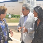 Governador recepciona a presidenta Dilma Rousseff no aeroporto de Aracaju  -