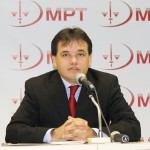 MPT e Detran firmam parceria e disponibilizam 4 mil cartilhas para o agricultor  - O procurador do Trabalho