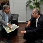 Ministro dos Esportes garante ao governador que Sergipe estará no roteiro da Copa do Mundo de 2014 - Marcelo Déda e o ministro dos Esportes
