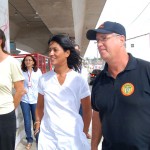 Ana Moser visita trabalho esportivo realizado pelo Governo no bairro Industrial - Ana Moser acompanhada dos secretários de Estado da Inclusão