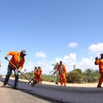 Restauração da rodovia Barra/Porto segue em ritmo acelerado -