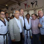 Governador inaugura escola pioneira que inclui prática esportiva ao lado do ministro Aldo Rebelo - O ministro dos Esportes