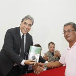 Déda inaugura nova Escola de Gestão Penitenciária ao lado da cônsul dos EUA - O secretário de Justiça