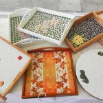 Bazar no Centro de Arte da Orla oferece opções de presentes para o Dia das Mães - As artesãs Célia