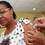 Maternidade vacina servidores até a próxima sexta