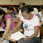 Mais de seis mil alunos farão o I Simulado do PréUniversitário de 2012 - Fotos: Ascom/Seed