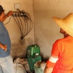 Agricultores trocam sistema de irrigação e colhem melhores resultados - O agricultor Antônio Jesus Dias
