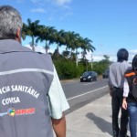 Vigilância Sanitária estadual fiscaliza água mineral em rodovia -