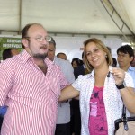 Governador Marcelo Déda participa da entrega de 24 retroescavadeiras -