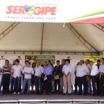 Governador Marcelo Déda participa da entrega de 24 retroescavadeiras -