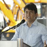Governador Marcelo Déda participa da entrega de 24 retroescavadeiras -