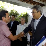 Déda entrega declarações de áreas para o Distrito Industrial de Itabaiana -