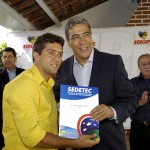 Déda entrega declarações de áreas para o Distrito Industrial de Itabaiana -