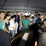 Déda e Jackson prestam  suas últimas homenagens a Jonas Amaral -