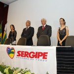 Jackson entrega Diploma de Honra ao Mérito Educacional ao professor Uchôa  -