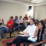 Secretário se reúne com construtores e cobra agilidade na reforma das escolas -