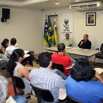 Secretário se reúne com construtores e cobra agilidade na reforma das escolas -