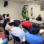 Secretário se reúne com construtores e cobra agilidade na reforma das escolas -