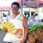 Mulheres camponesas comandam Feira da Agricultura em Neópolis - A consumidora Maria José Santos