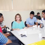 Secretária adjunta recebe alunos da rede estadual preocupados com o Enem - Fotos: Juarez Silveira/Seed